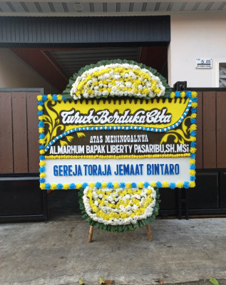 Papan Bunga Duka di Palu